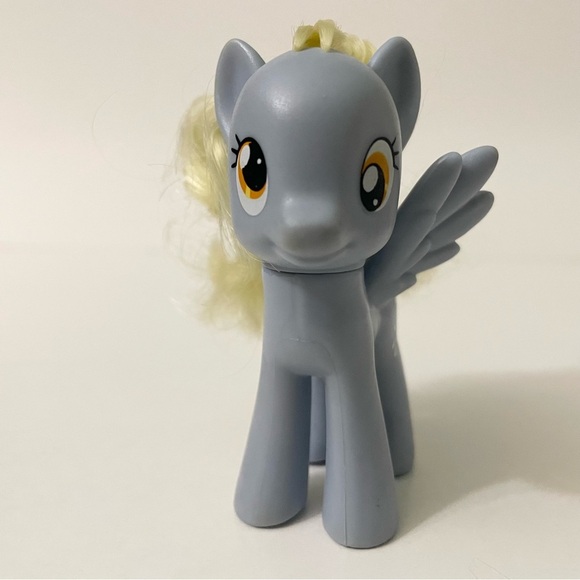 My Little Pony Derpy Hooves 3" Toys R Us Favorites MLP 2010 - Picture 16 of 16